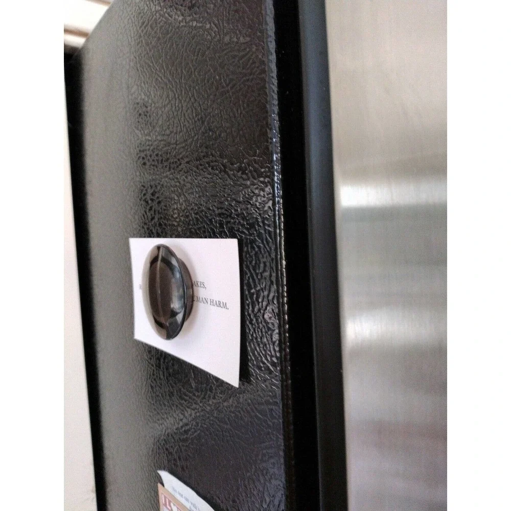 Very‎ Strong Disc Magnets (6 Pack) for Kitchen, Crafts, Utility Use BLACK